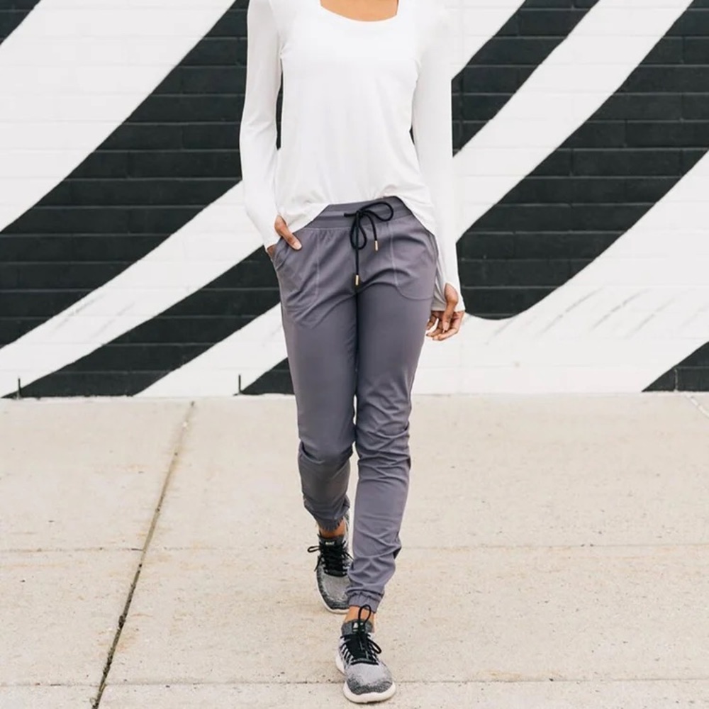 Zyia Peak Zip Jogger